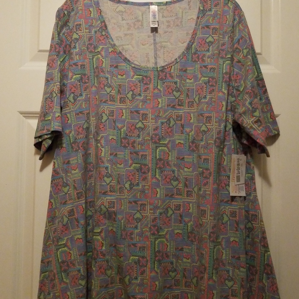 Final ... Lularoe 2XL Perfect T